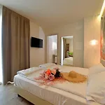 Alla Pergola Hotell 3*