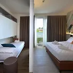 Alla Pergola Отель
