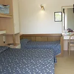 Отель Alla Pergola 3*