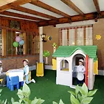 Alla Pergola 3*