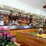 Отель Alla Pergola