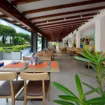 Alla Pergola Отель 3*