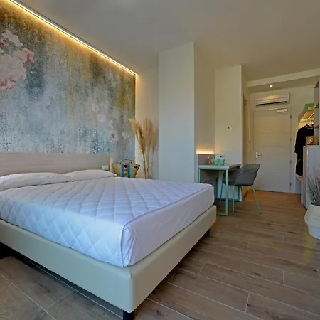 Alla Pergola Hotell 3*