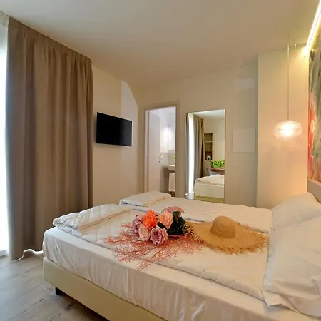 Alla Pergola Hotell 3*