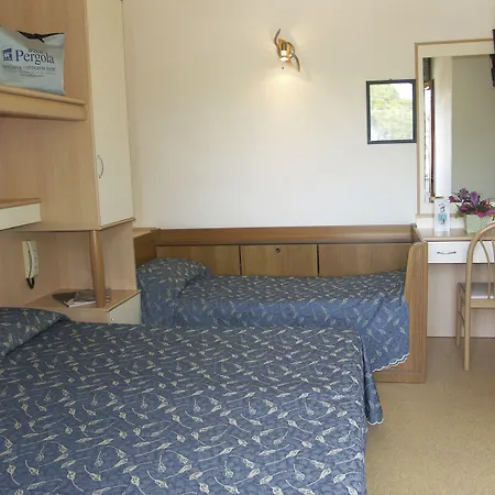 Hotell Alla Pergola 3*