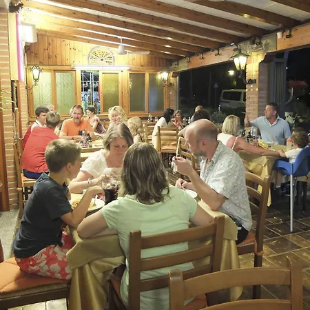 Alla Pergola Hotell
