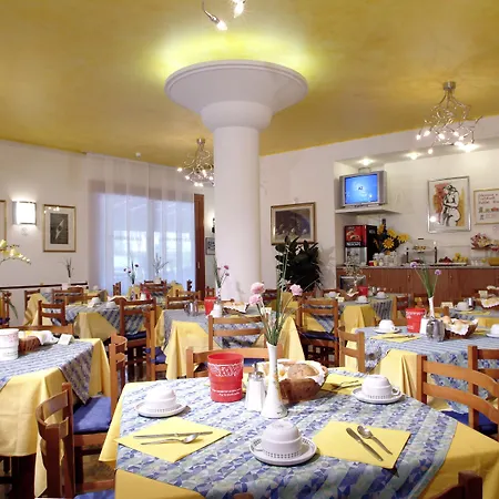 Alla Pergola Hotell Bibione