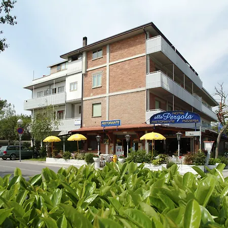 Pergola Hotel 3*