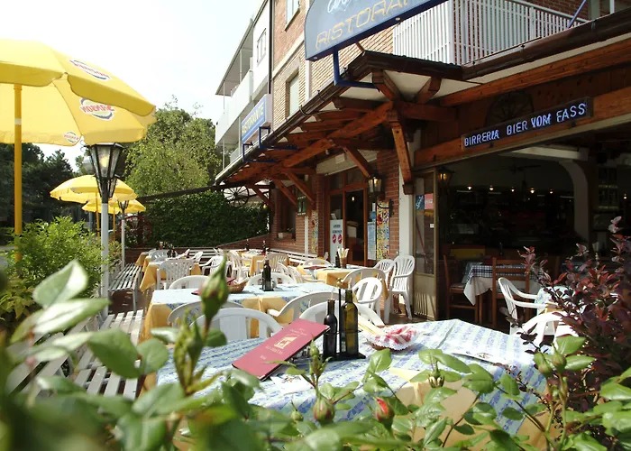 Alla Pergola Hotell 3*